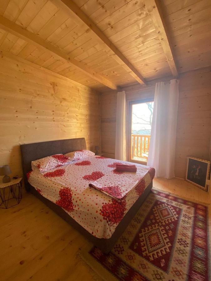 Ranc Mujica Apartment บาร์ ภายนอก รูปภาพ